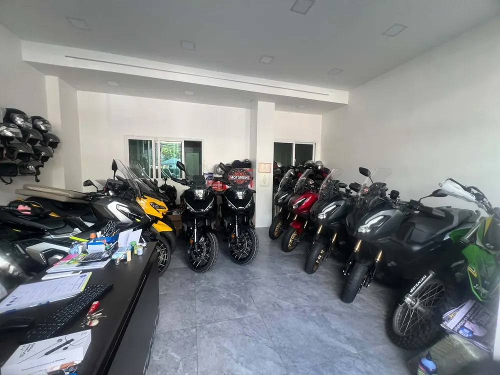 Rent Motorbike Patong - showroom